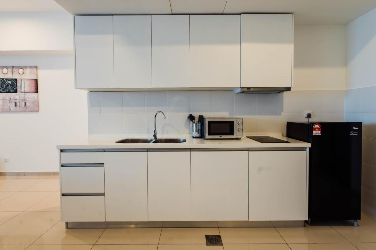 Cozy Homestay With Wifi @Encorp Strand Mall @Alpha Ivf Petaling Jaya Zewnętrze zdjęcie